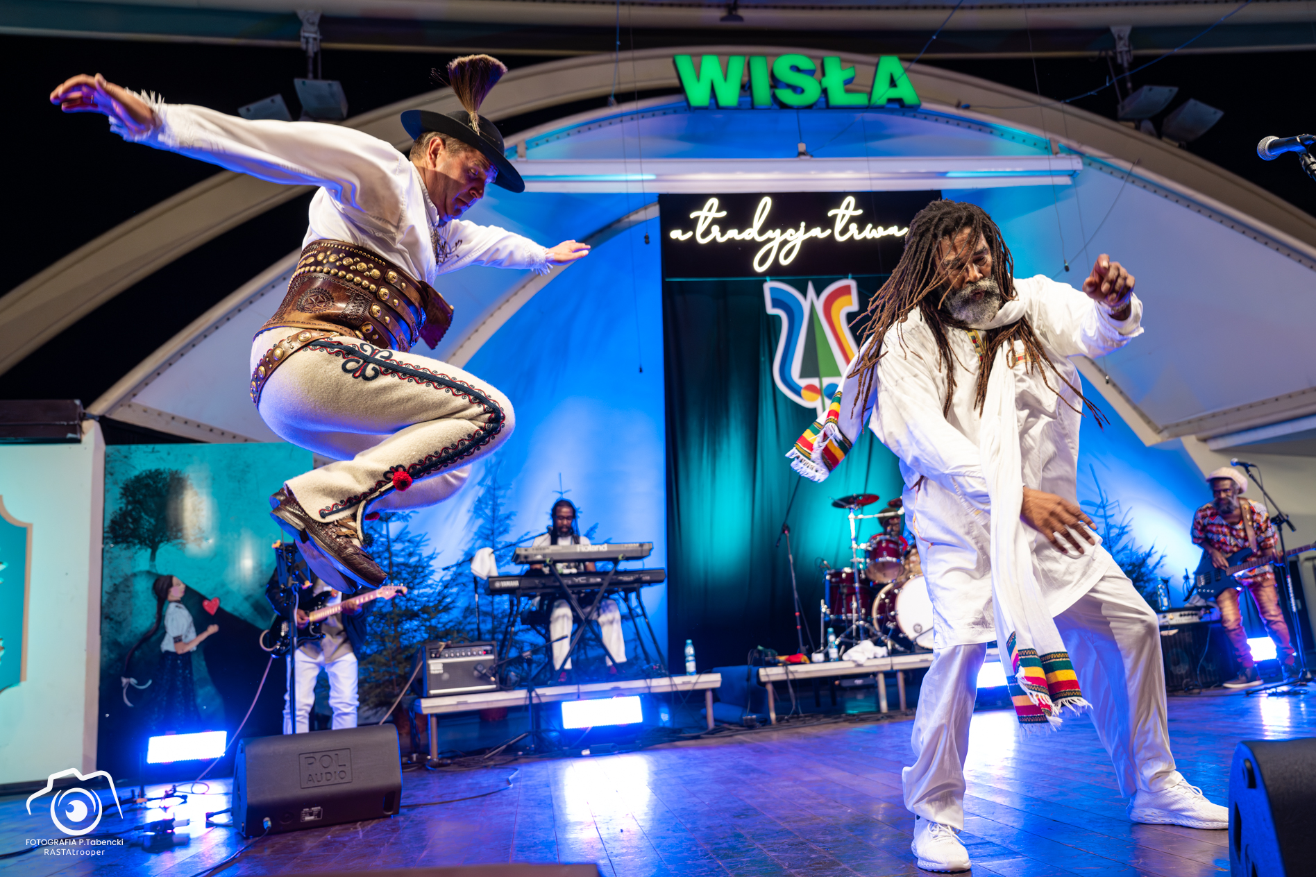 Twinkle Brothers and Trebunie Tutki 